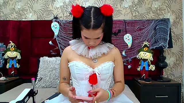 kate morgan online show from 10/31/25, 08:10