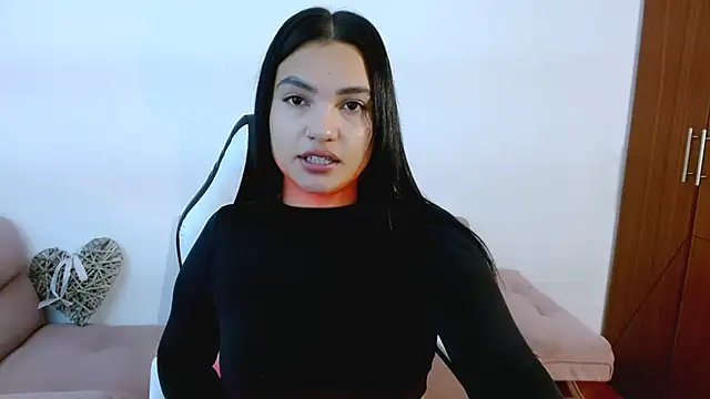 Snapshot of gaby_saikoz chatting on 11/13/25, 03:38 gaby saikoz online show from 11/13/25, 03:38