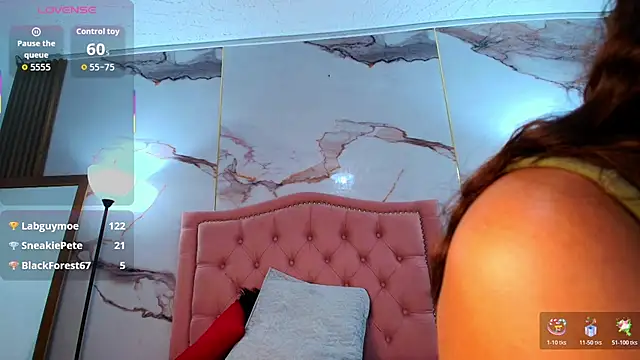 AlyaThompson online show from 12/05/25, 04:10