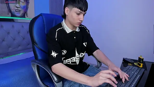 SamBlack  online show from 07/22/26, 12:30
