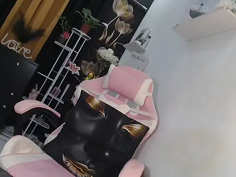 miss ning online show from 06/09/26, 11:11