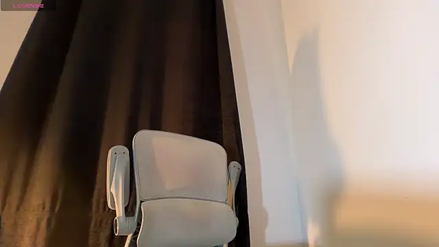 Angel bunny2 online show from 11/28/25, 03:20