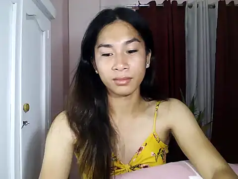 Snapshot of Asian_PrettyAle chatting on 10/05/25, 04:27 Asian PrettyAle online show from 10/05/25, 04:27