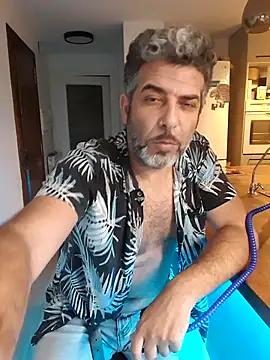 Snapshot of Buen_Pete chatting on 10/31/25, 10:11 Buen Pete online show from 10/31/25, 10:11