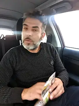 Snapshot of Buen_Pete chatting on 11/27/25, 07:32 Buen Pete online show from 11/27/25, 07:32