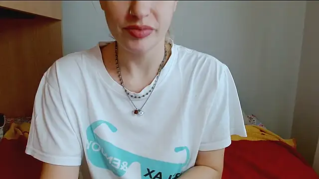 SatinQueen90 online show from 11/15/25, 10:45