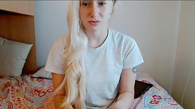 SatinQueen90 online show from 12/02/25, 09:14