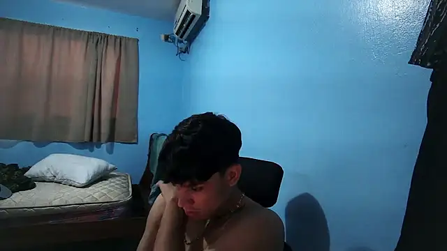 Jaket lovers online show from 10/16/25, 08:32