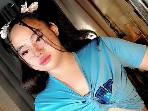 Snapshot of ursexy_ceciliaxx chatting on 10/19/25, 04:07 ursexy ceciliaxx online show from 10/19/25, 04:07