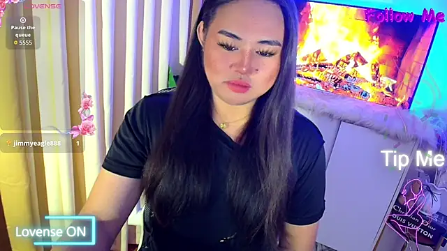 Snapshot of ursexy_ceciliaxx chatting on 06/19/26, 10:52 ursexy ceciliaxx online show from 06/19/26, 10:52