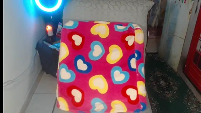 Milf Valeria online show from 10/24/25, 03:19