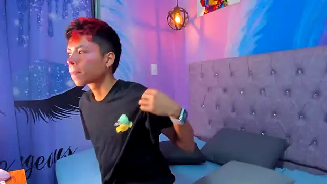 MaxiWildd online show from 11/08/25, 01:00