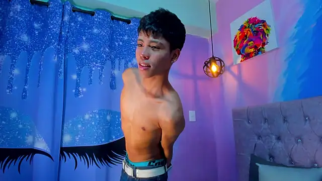 MaxiWildd online show from 01/16/26, 01:04