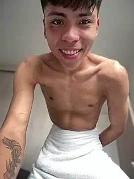 MaxiWildd online show from 03/17/26, 08:12