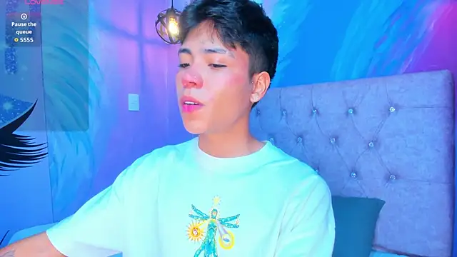 MaxiWildd online show from 04/18/26, 12:42