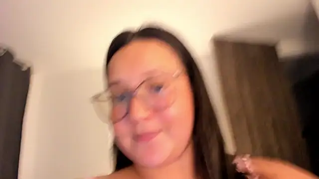 Snapshot of Kyleighc chatting on 02/09/26, 11:42 Kyleighc online show from 02/09/26, 11:42