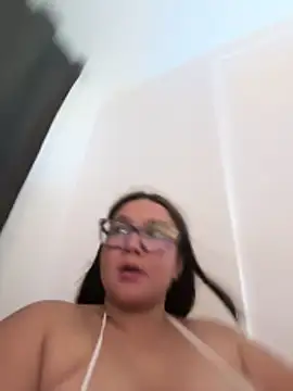 Kyleighc online show from 05/15/26, 10:50