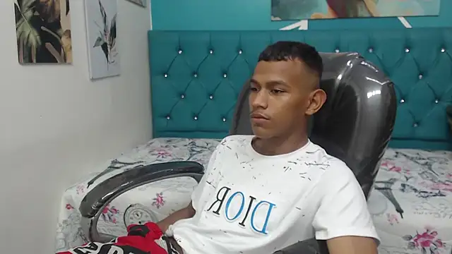 Snapshot of Rory_castro chatting on 10/07/25, 10:51 Rory castro online show from 10/07/25, 10:51