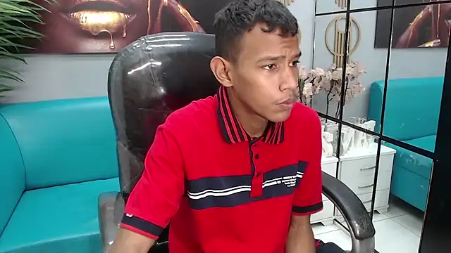 Snapshot of Rory_castro chatting on 10/24/25, 06:59 Rory castro online show from 10/24/25, 06:59