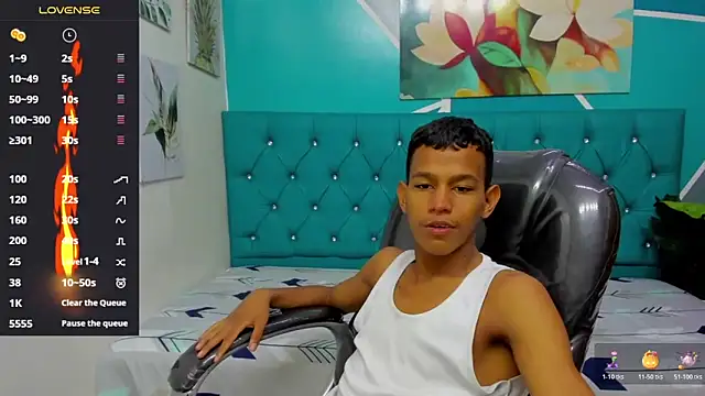 Snapshot of Rory_castro chatting on 11/02/25, 10:45 Rory castro online show from 11/02/25, 10:45