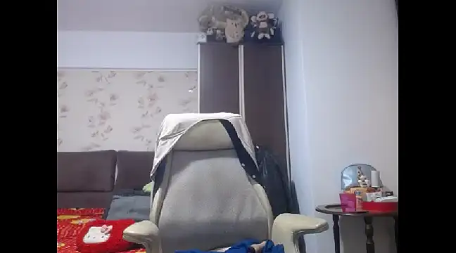 Snapshot of Mary_x chatting on 03/12/25, 06:51 Mary x online show from 03/12/25, 06:51