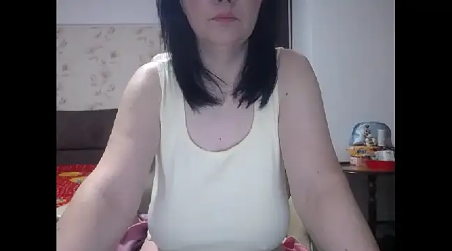 Snapshot of Mary_x chatting on 03/15/25, 03:51 Mary x online show from 03/15/25, 03:51