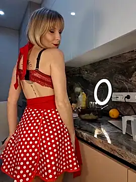 Snapshot of ThalinaFlame chatting on 02/06/26, 08:45 ThalinaFlame online show from 02/06/26, 08:45