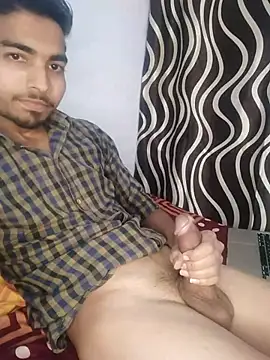 Snapshot of Sweetfucker_ chatting on 11/18/25, 10:20 Sweetfucker online show from 11/18/25, 10:20