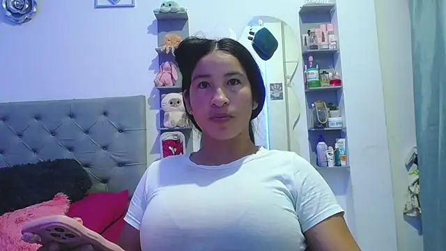 Snapshot of jesica_wilson chatting on 07/19/26, 01:20 jesica wilson online show from 07/19/26, 01:20
