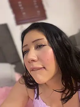 snow doll online show from 07/25/26, 10:51
