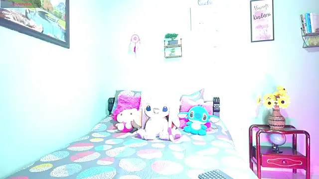 angelic coral online show from 11/08/25, 01:06