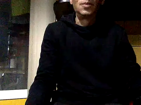 adiluci1 online show from 10/26/25, 02:50