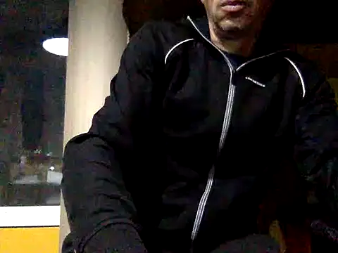 adiluci1 online show from 11/23/25, 03:39