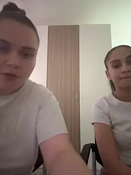 Snapshot of FemmeAffair chatting on 03/10/26, 10:04 FemmeAffair online show from 03/10/26, 10:04