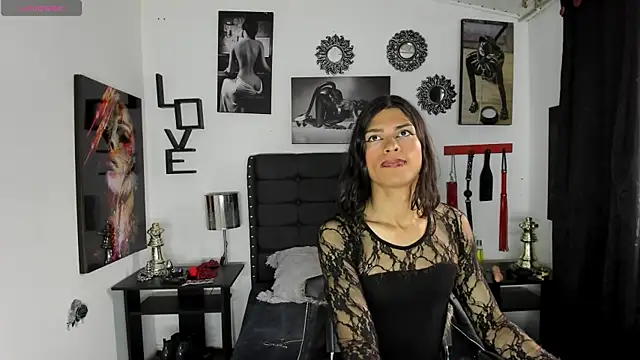 LunarisSmith online show from 12/18/25, 07:31