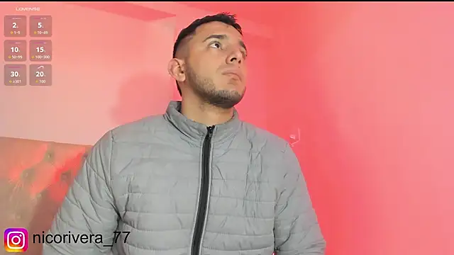 Snapshot of nico_rivera chatting on 09/10/25, 12:05 nico rivera online show from 09/10/25, 12:05