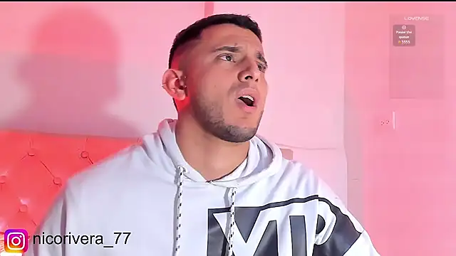 Snapshot of nico_rivera chatting on 09/18/25, 12:01 nico rivera online show from 09/18/25, 12:01