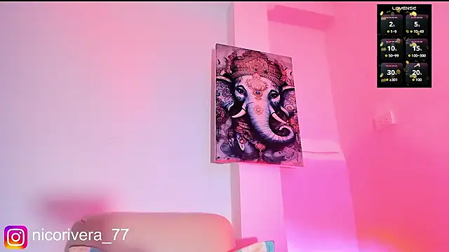 Snapshot of nico_rivera chatting on 09/26/25, 02:54 nico rivera online show from 09/26/25, 02:54