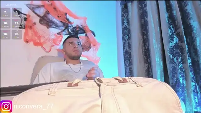 Snapshot of nico_rivera chatting on 11/01/25, 11:18 nico rivera online show from 11/01/25, 11:18