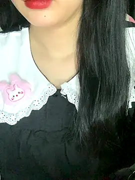 Linhtruong  online show from 11/03/25, 04:25