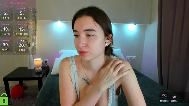 Adelina Bliss online show from 02/17/26, 09:17