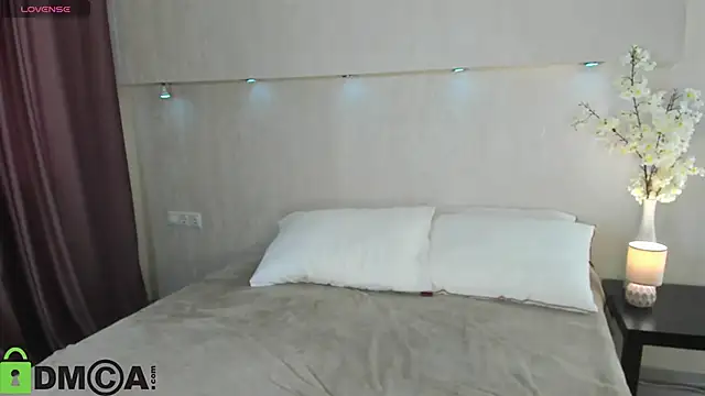 Adelina Bliss online show from 05/24/26, 01:21