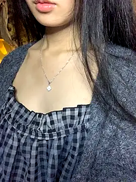 Nhinhi18 online show from 11/14/25, 05:11