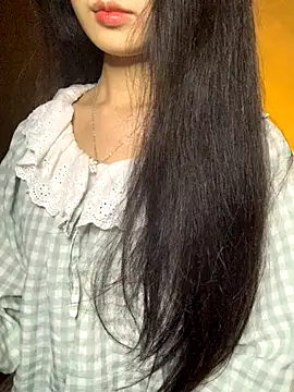 Nhinhi18 online show from 11/30/25, 03:27