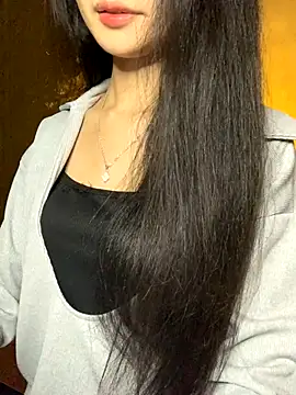 Nhinhi18 online show from 12/01/25, 01:27