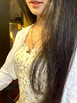 Nhinhi18 online show from 03/24/26, 03:50