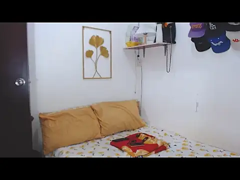 HornyCoupleCum online show from 03/24/26, 09:36