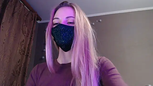 Iris lave online show from 10/29/25, 03:47