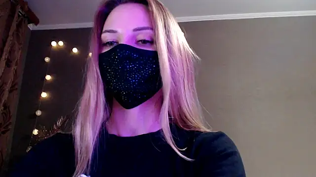 Iris lave online show from 04/18/26, 07:07