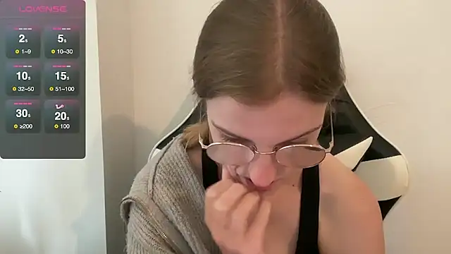 BustyKellyXXX online show from 10/02/25, 09:27